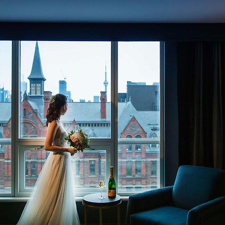 The Yorkville Royal Sonesta Hotel Торонто Екстериор снимка